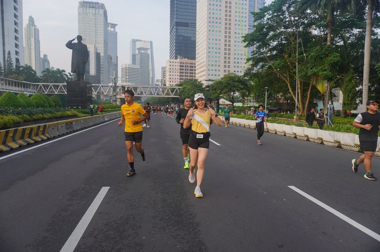 Race photo from NU SKIN RUNNING CLUB