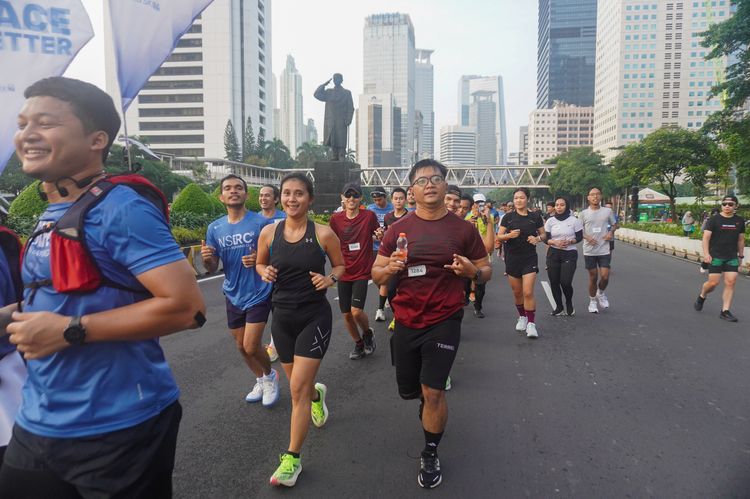 Race photo from NU SKIN RUNNING CLUB