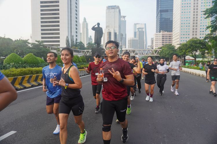 Race photo from NU SKIN RUNNING CLUB