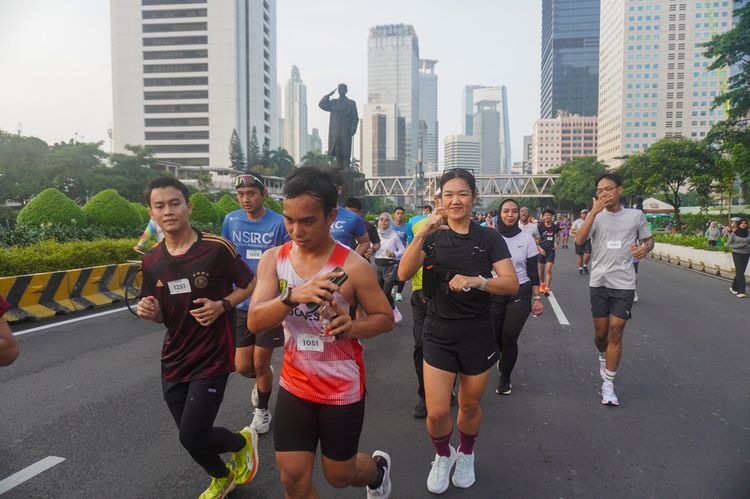 Race photo from NU SKIN RUNNING CLUB