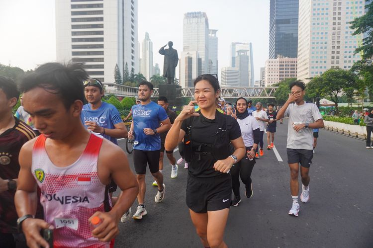Race photo from NU SKIN RUNNING CLUB