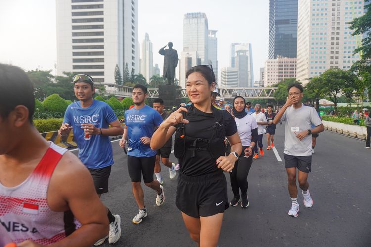 Race photo from NU SKIN RUNNING CLUB