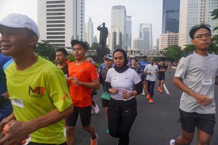 Race photo from NU SKIN RUNNING CLUB