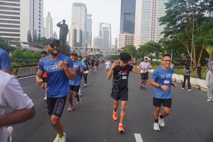 Race photo from NU SKIN RUNNING CLUB