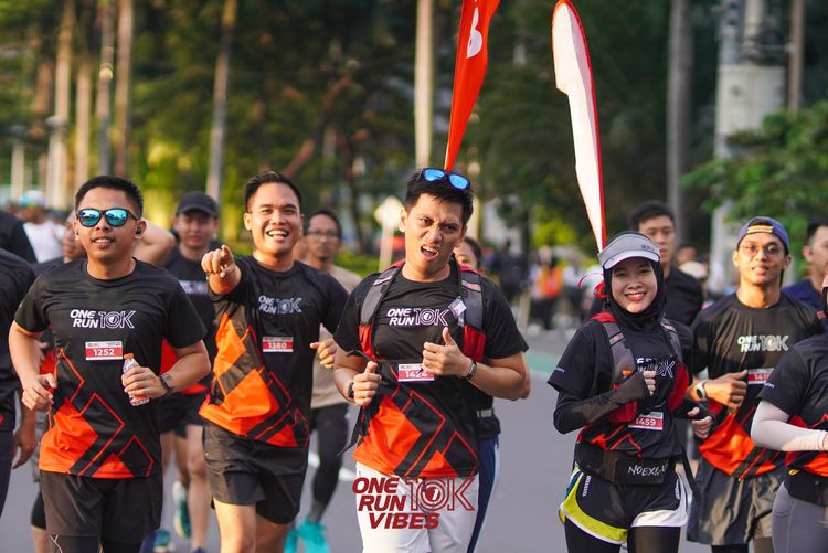 Race photo from ONE RUN 10K VIBES JAKARTA