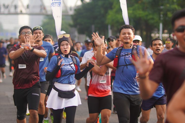 Race photo from NU SKIN RUNNING CLUB