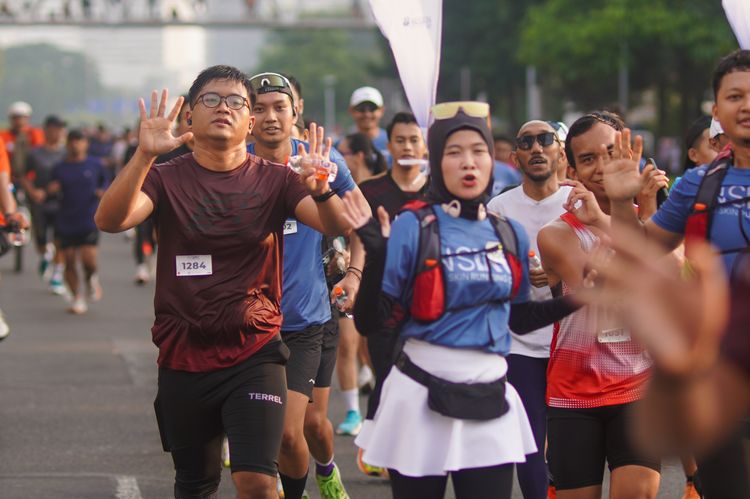 Race photo from NU SKIN RUNNING CLUB