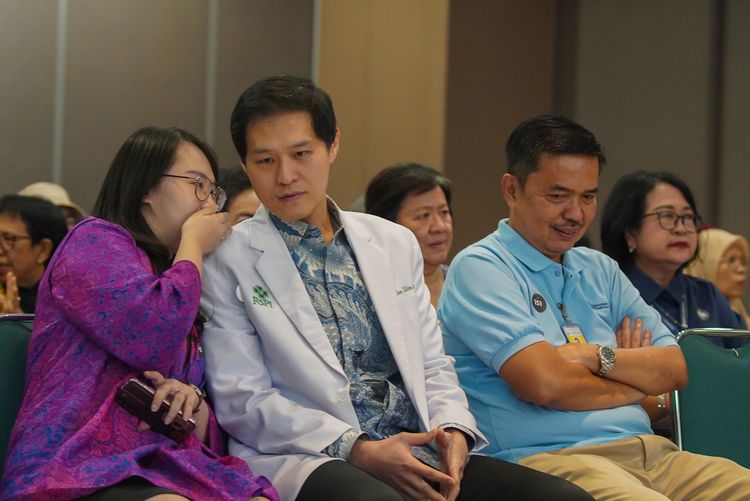 Race photo from Seminar Kesehatan : Coba Dengar Keluhan Tulang Kita