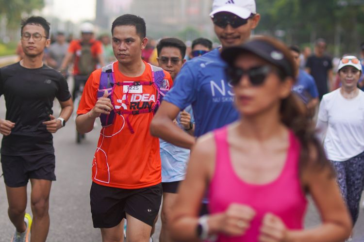 Race photo from NU SKIN RUNNING CLUB