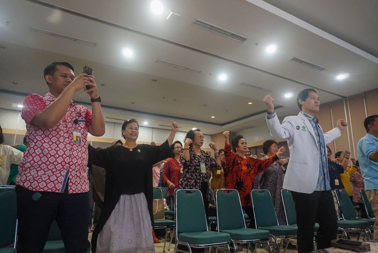 Race photo from Seminar Kesehatan : Coba Dengar Keluhan Tulang Kita