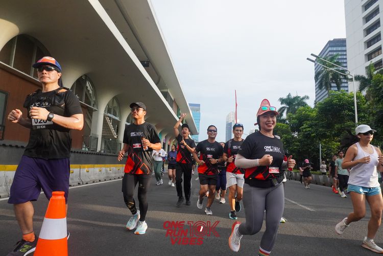 Race photo from ONE RUN 10K VIBES JAKARTA