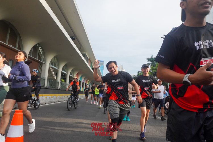 Race photo from ONE RUN 10K VIBES JAKARTA