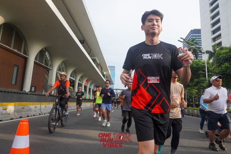 Race photo from ONE RUN 10K VIBES JAKARTA