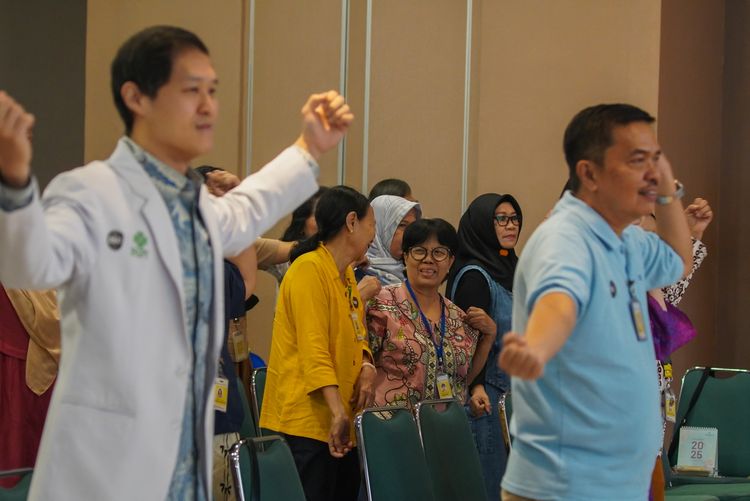 Race photo from Seminar Kesehatan : Coba Dengar Keluhan Tulang Kita