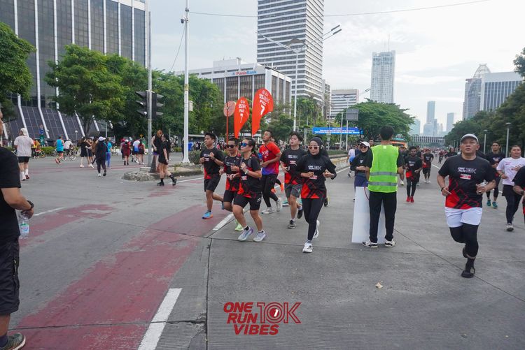 Race photo from ONE RUN 10K VIBES JAKARTA