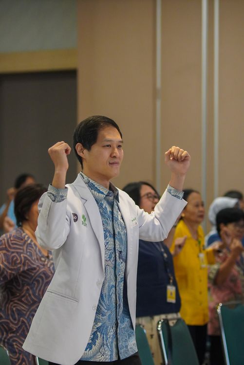 Race photo from Seminar Kesehatan : Coba Dengar Keluhan Tulang Kita