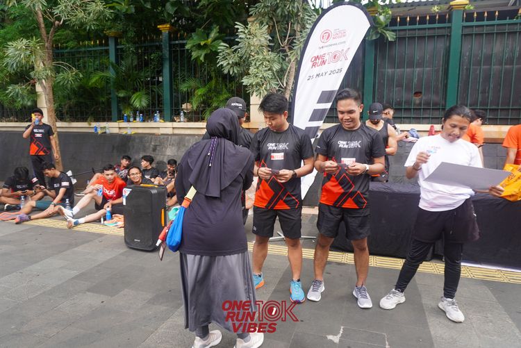 Race photo from ONE RUN 10K VIBES JAKARTA