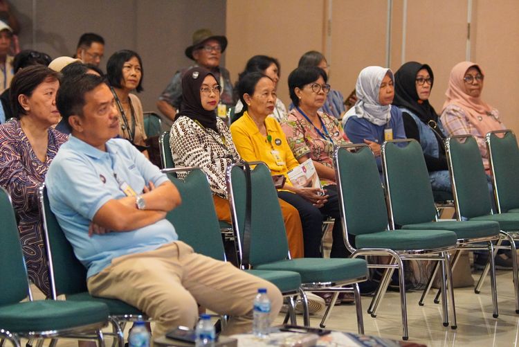 Race photo from Seminar Kesehatan : Coba Dengar Keluhan Tulang Kita