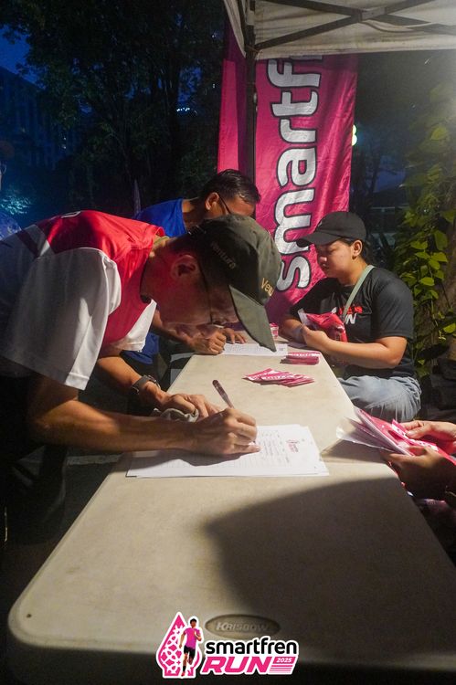 Race photo from Shakeout Run - Smartfren Run