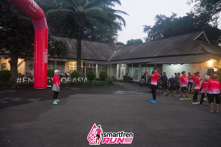 Race photo from Shakeout Run - Smartfren Run
