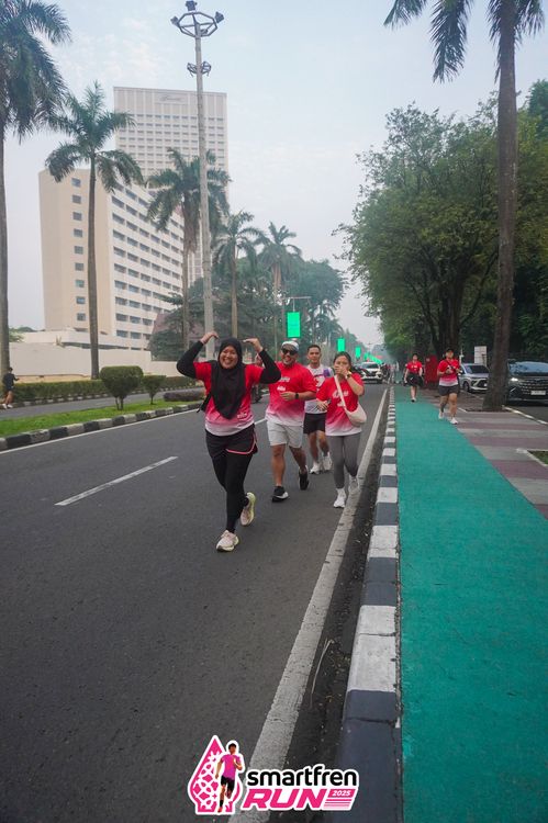 Race photo from Shakeout Run - Smartfren Run