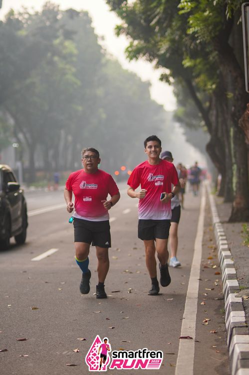 Race photo from Shakeout Run - Smartfren Run