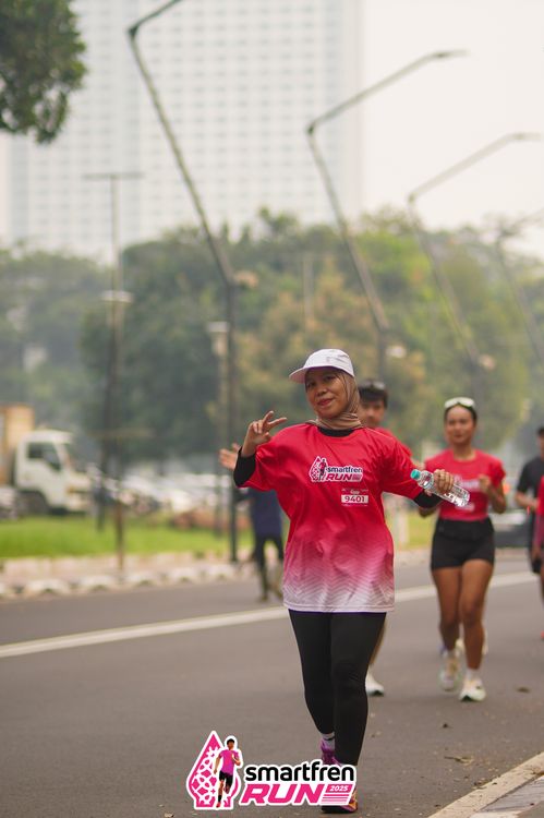 Race photo from Shakeout Run - Smartfren Run