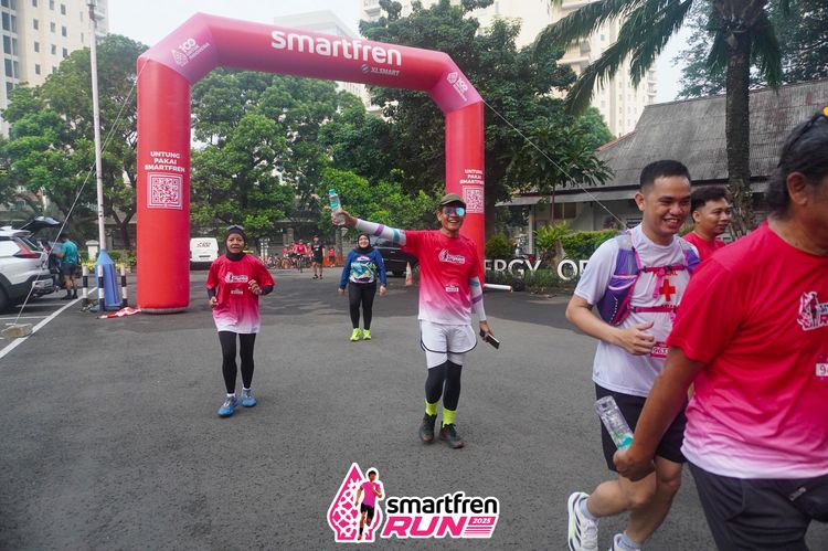 Race photo from Shakeout Run - Smartfren Run