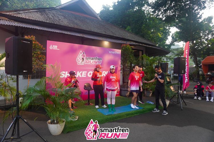 Race photo from Shakeout Run - Smartfren Run