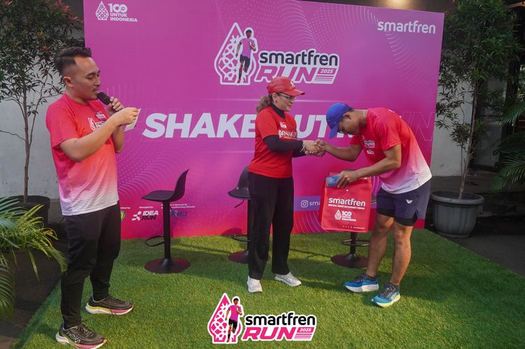 Race photo from Shakeout Run - Smartfren Run