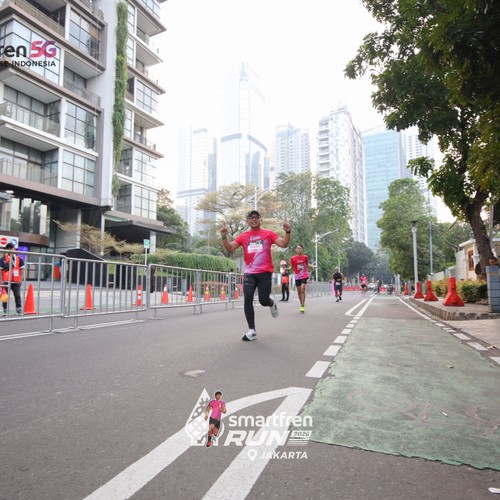 Race photo from SMARTFREN RUN 2026