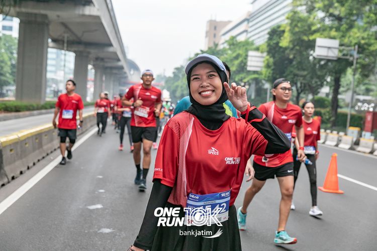 Race photo from ONE RUN 10 K