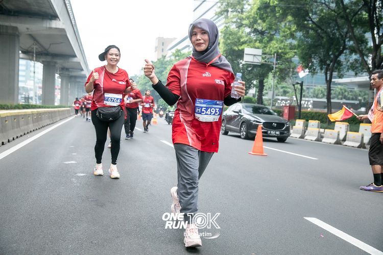 Race photo from ONE RUN 10 K