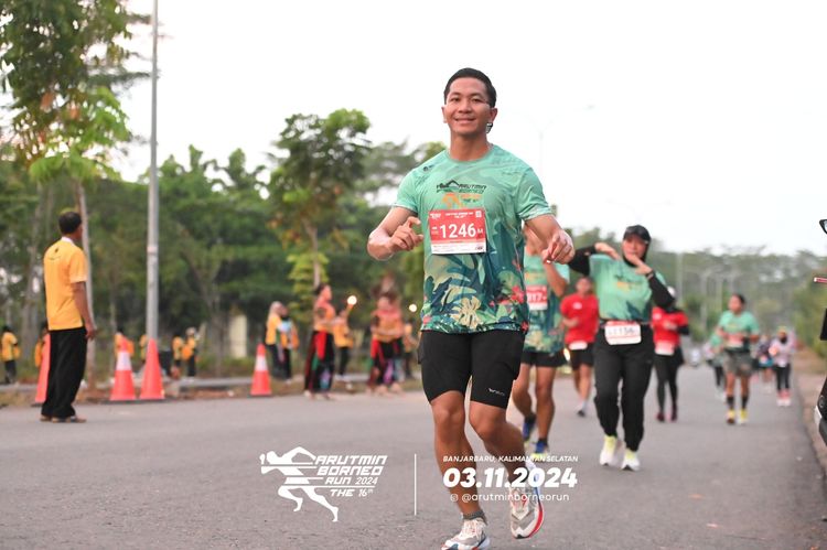 Race photo from Arutmin Borneo Run 2024