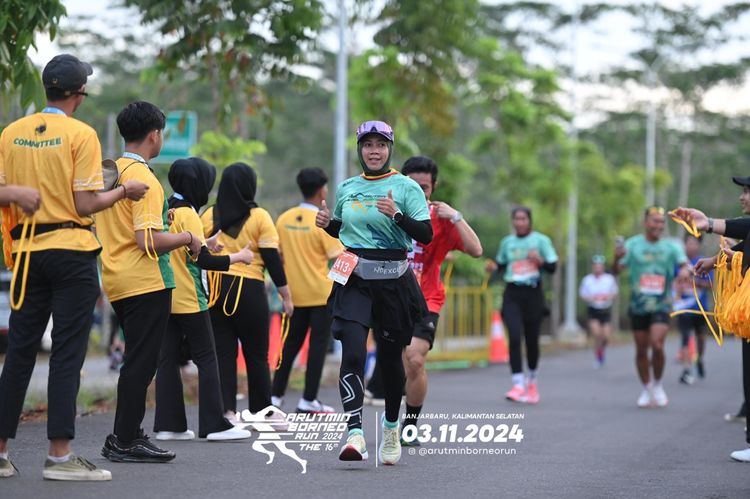 Race photo from Arutmin Borneo Run 2024