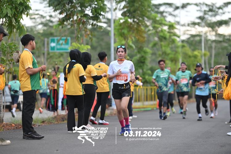Race photo from Arutmin Borneo Run 2024
