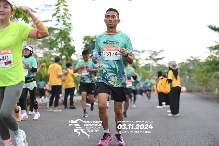 Race photo from Arutmin Borneo Run 2024