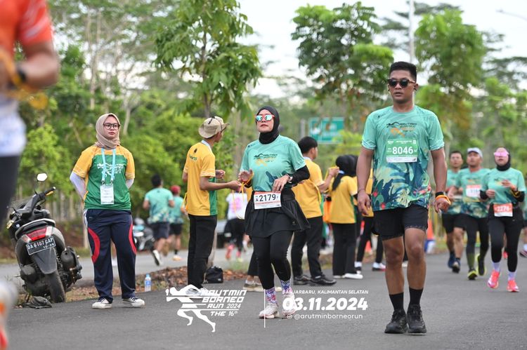 Race photo from Arutmin Borneo Run 2024