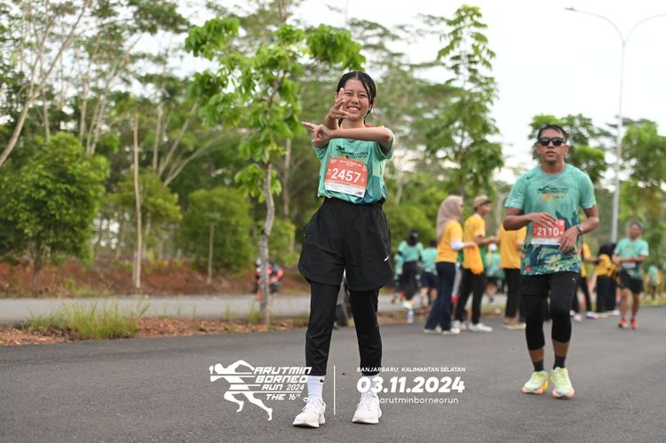 Race photo from Arutmin Borneo Run 2024
