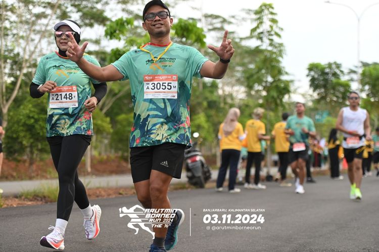 Race photo from Arutmin Borneo Run 2024