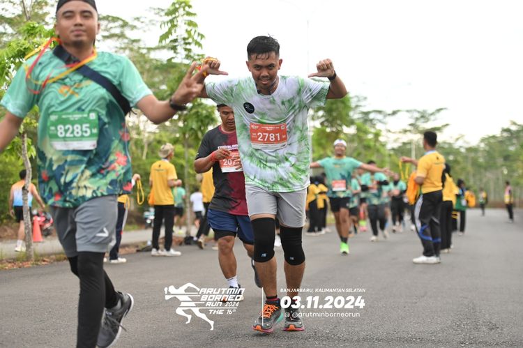Race photo from Arutmin Borneo Run 2024