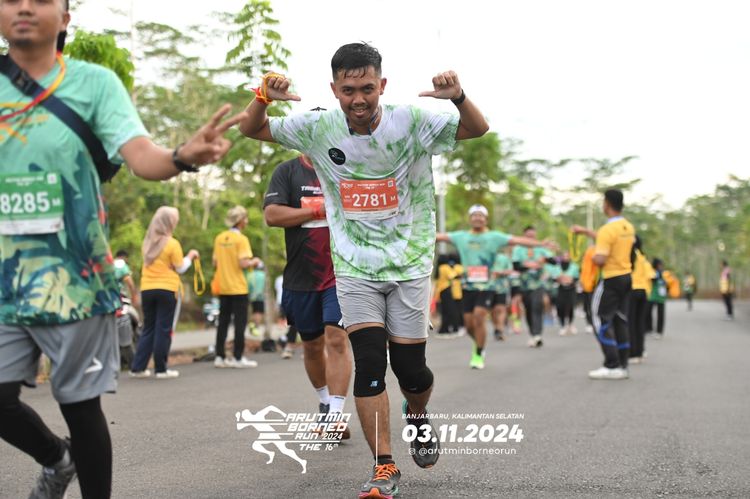 Race photo from Arutmin Borneo Run 2024