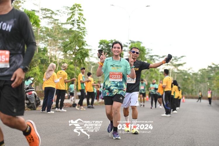 Race photo from Arutmin Borneo Run 2024