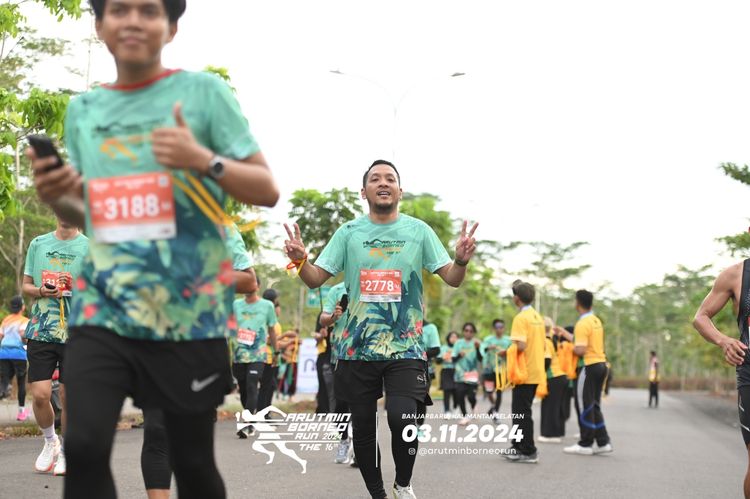 Race photo from Arutmin Borneo Run 2024