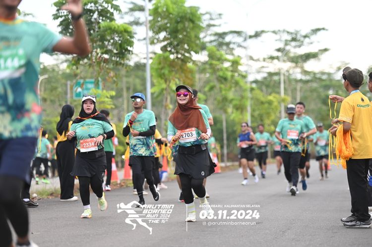 Race photo from Arutmin Borneo Run 2024
