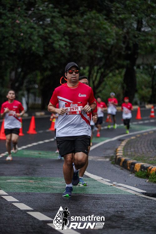 Race photo from Smartfren Run 2024