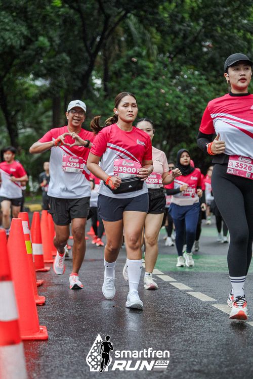 Race photo from Smartfren Run 2024