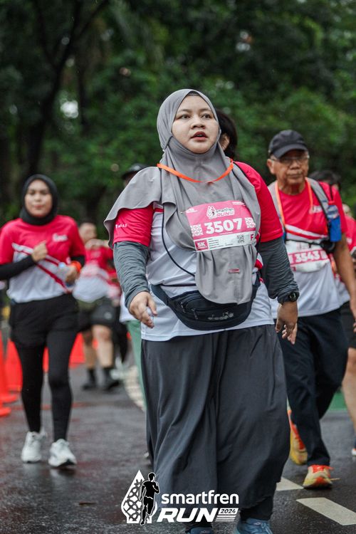 Race photo from Smartfren Run 2024