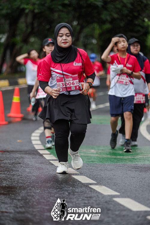 Race photo from Smartfren Run 2024