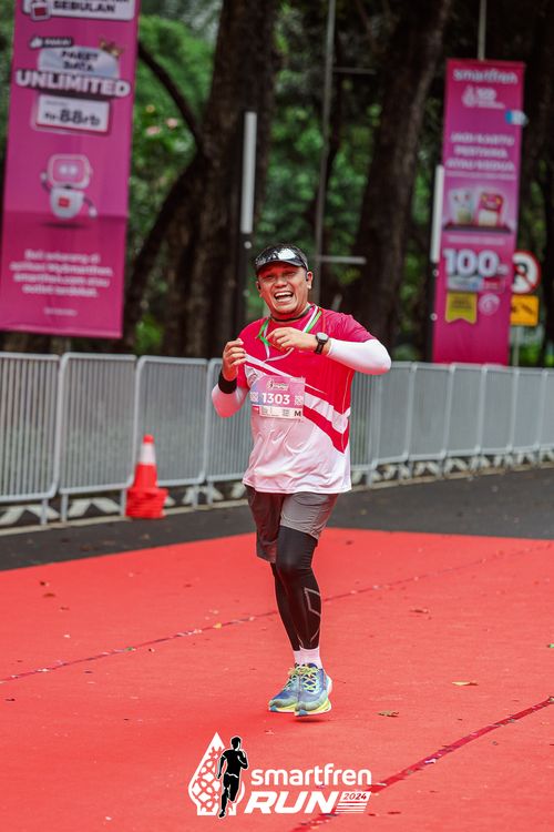 Race photo from Smartfren Run 2024